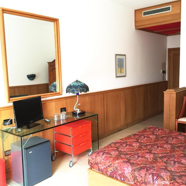 Villaggio Hotel Ripa Роди-Гарганико Номер фото